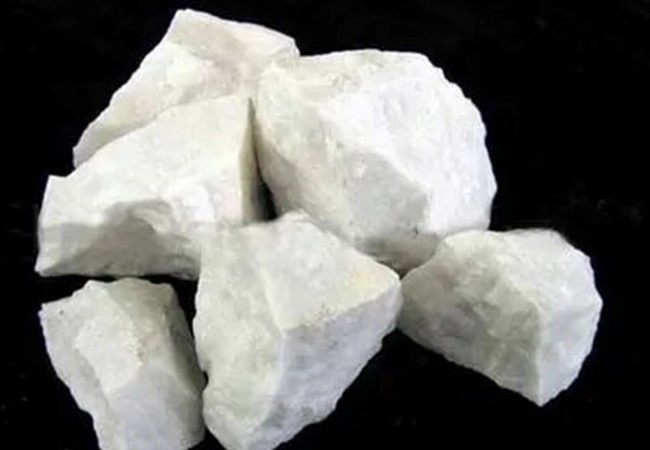 Dolomite Lumps at Best Price in India | Dolomite Lumps Manufacturer in India